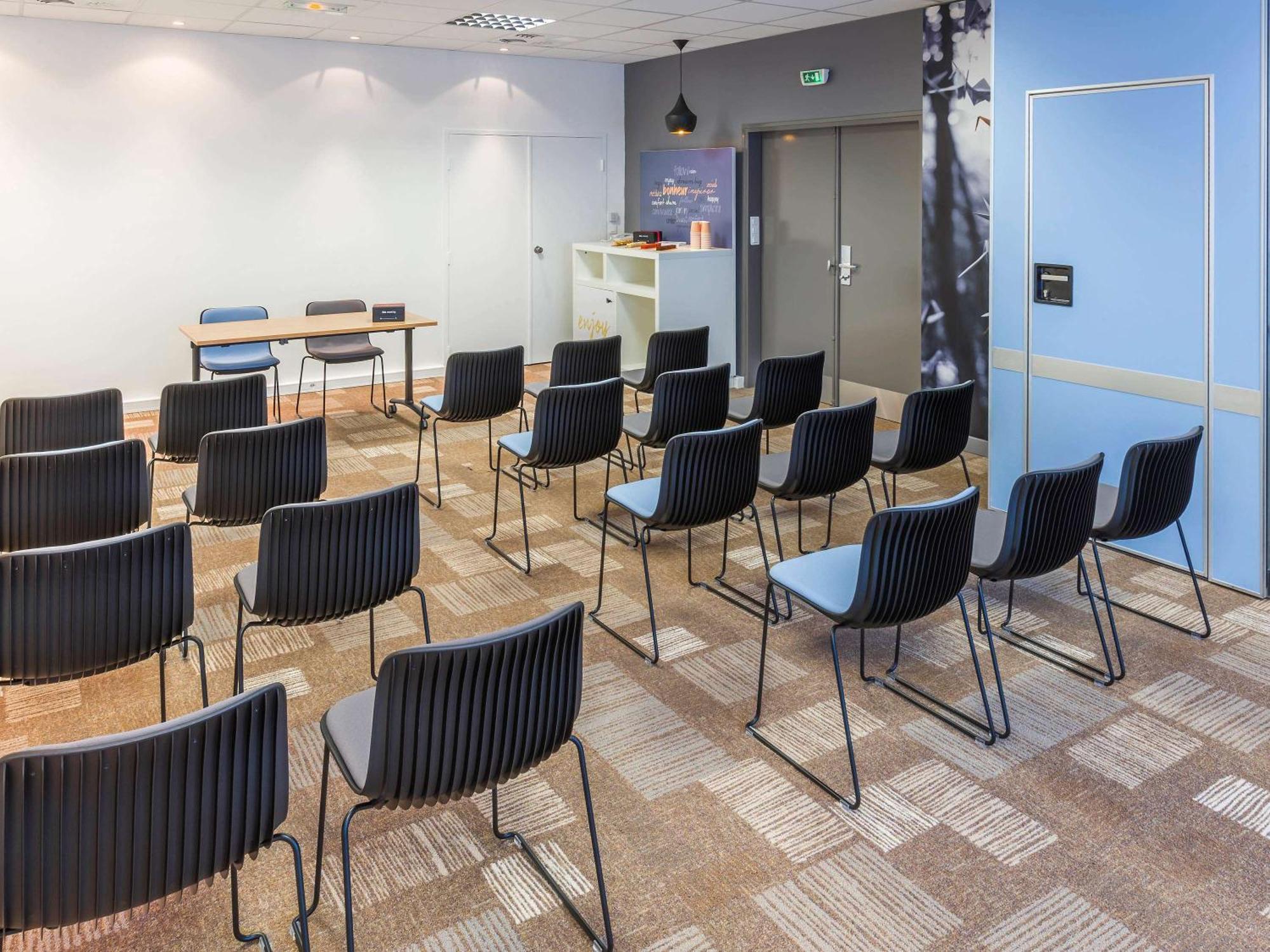Ibis Nantes Centre Gare Sud Otel Dış mekan fotoğraf